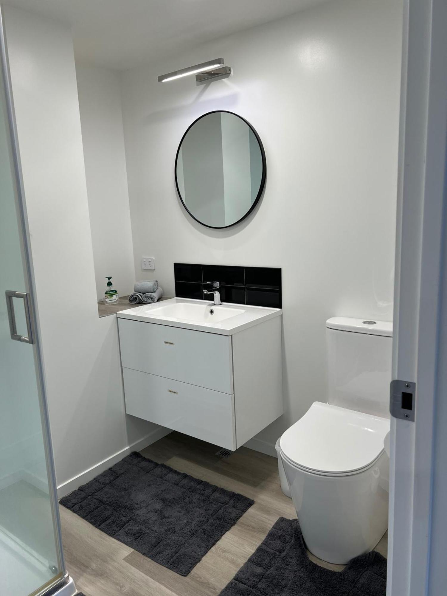 Russell Apartment - Unit 1 Ngoại thất bức ảnh
